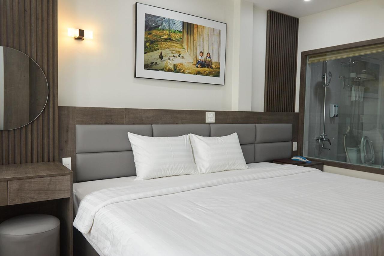 Van Nam Hotel Ha Long Exterior photo
