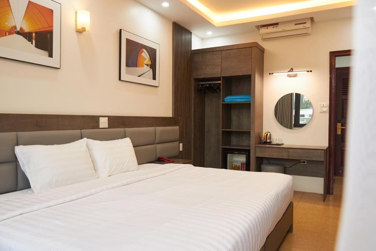Van Nam Hotel Ha Long Exterior photo