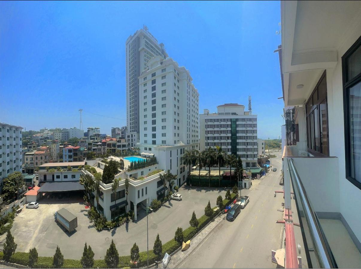 Van Nam Hotel Ha Long Exterior photo